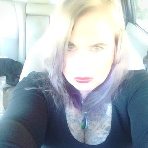 Meet your Posher, Wendy